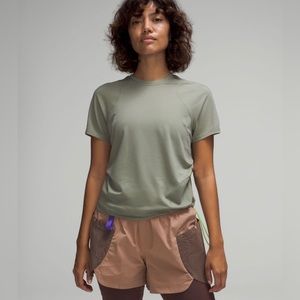 Lightweight Cinched Hem Hiking T-Shirt